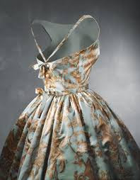 Vestido de cóctel - Cristóbal Balenciaga — Google Arts & Culture